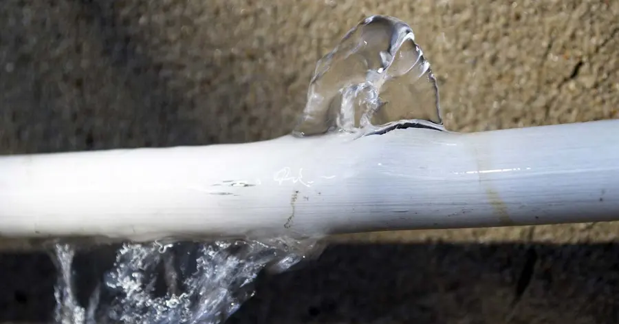 Burst and Broken Pipe Water Damage in Agoura Hills, CA